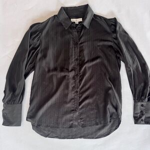 Amour Vert sustainable button up size XS